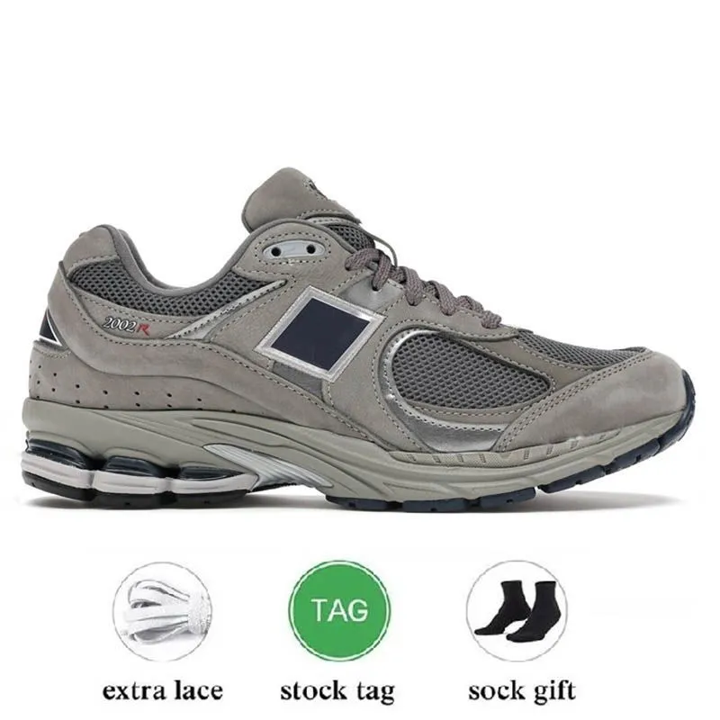 2023 designer athletic shoes sneakers 2002r bb2002r Bryant Giles What Now Protection Pack Pink Rain Cloud Sail Salehe Bembury Mens Women Trainers Sports 36-45