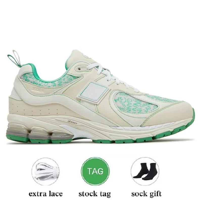 2023 designer athletic shoes sneakers 2002r bb2002r Bryant Giles What Now Protection Pack Pink Rain Cloud Sail Salehe Bembury Mens Women Trainers Sports 36-45