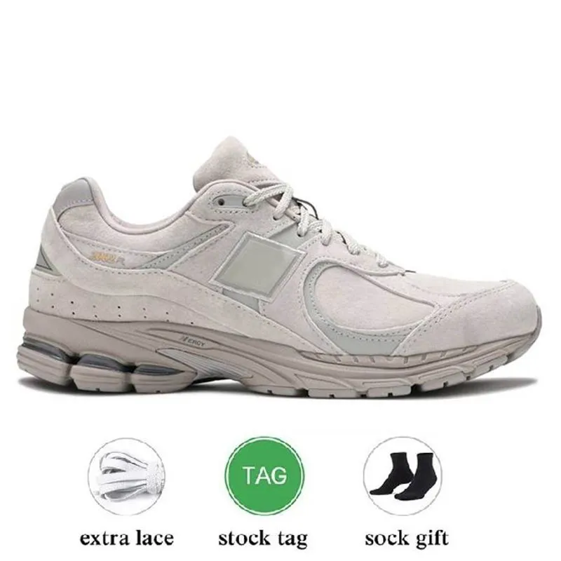 2023 designer athletic shoes sneakers 2002r bb2002r Bryant Giles What Now Protection Pack Pink Rain Cloud Sail Salehe Bembury Mens Women Trainers Sports 36-45