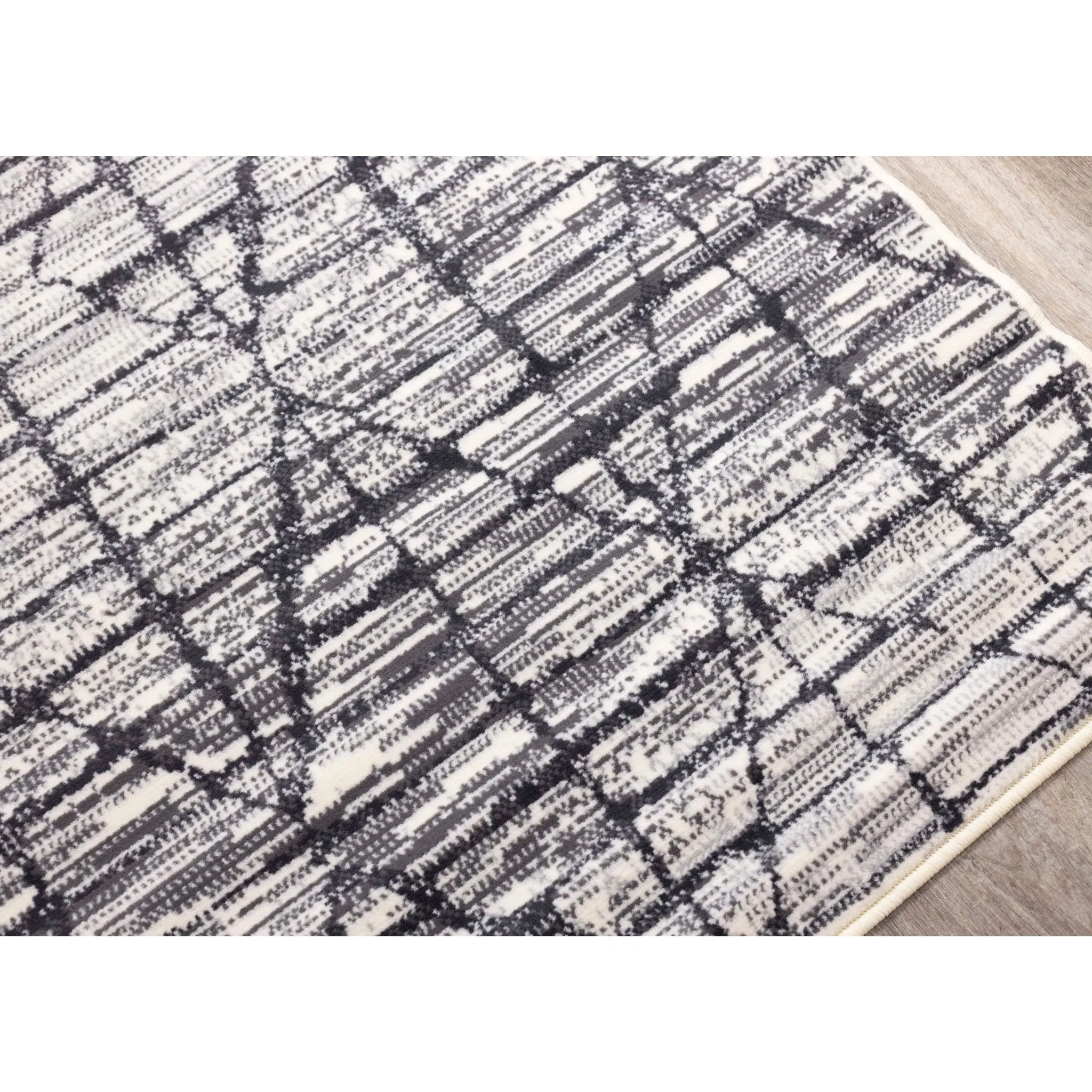 Faira Area Rug - 5'x7'