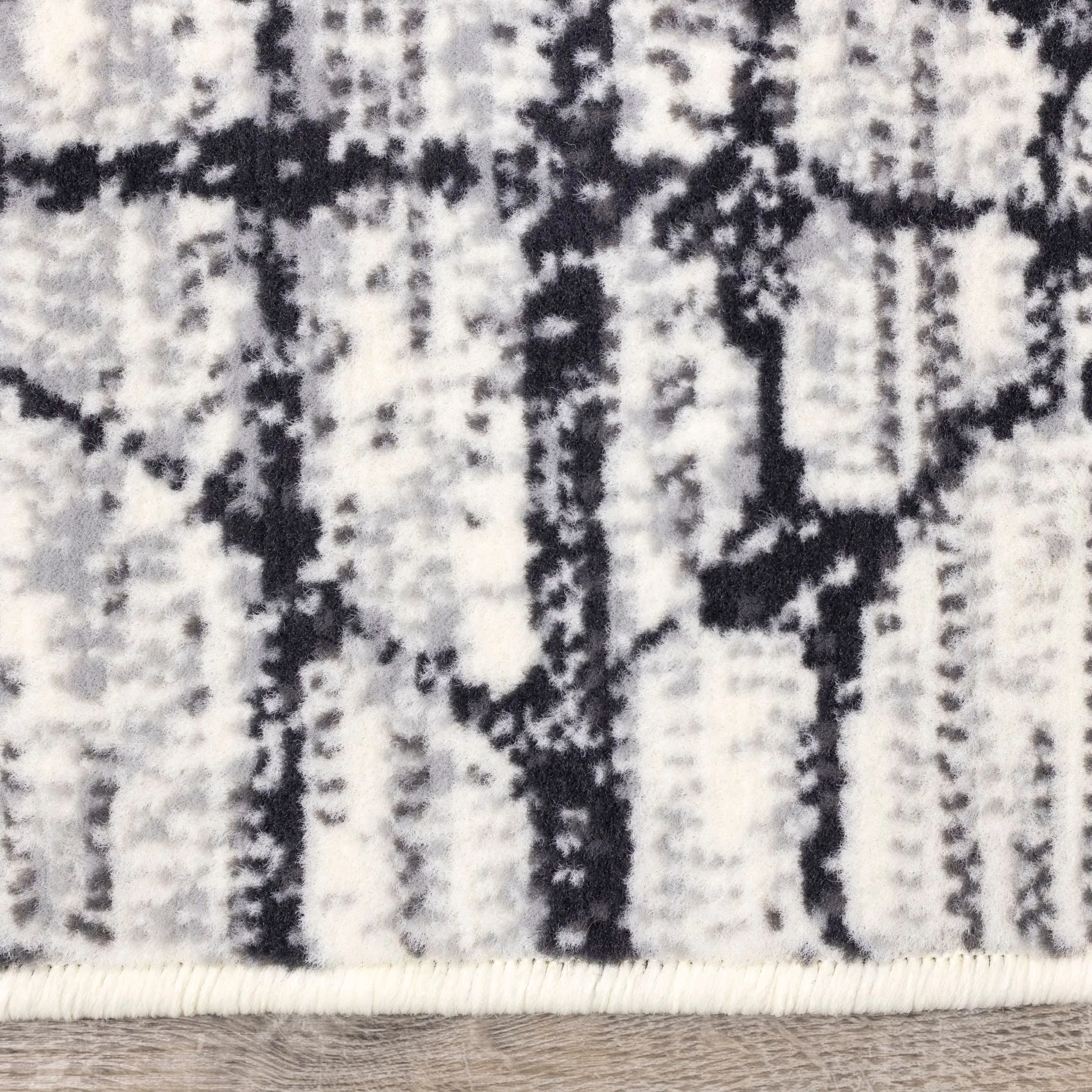 Faira Area Rug - 5'x7'