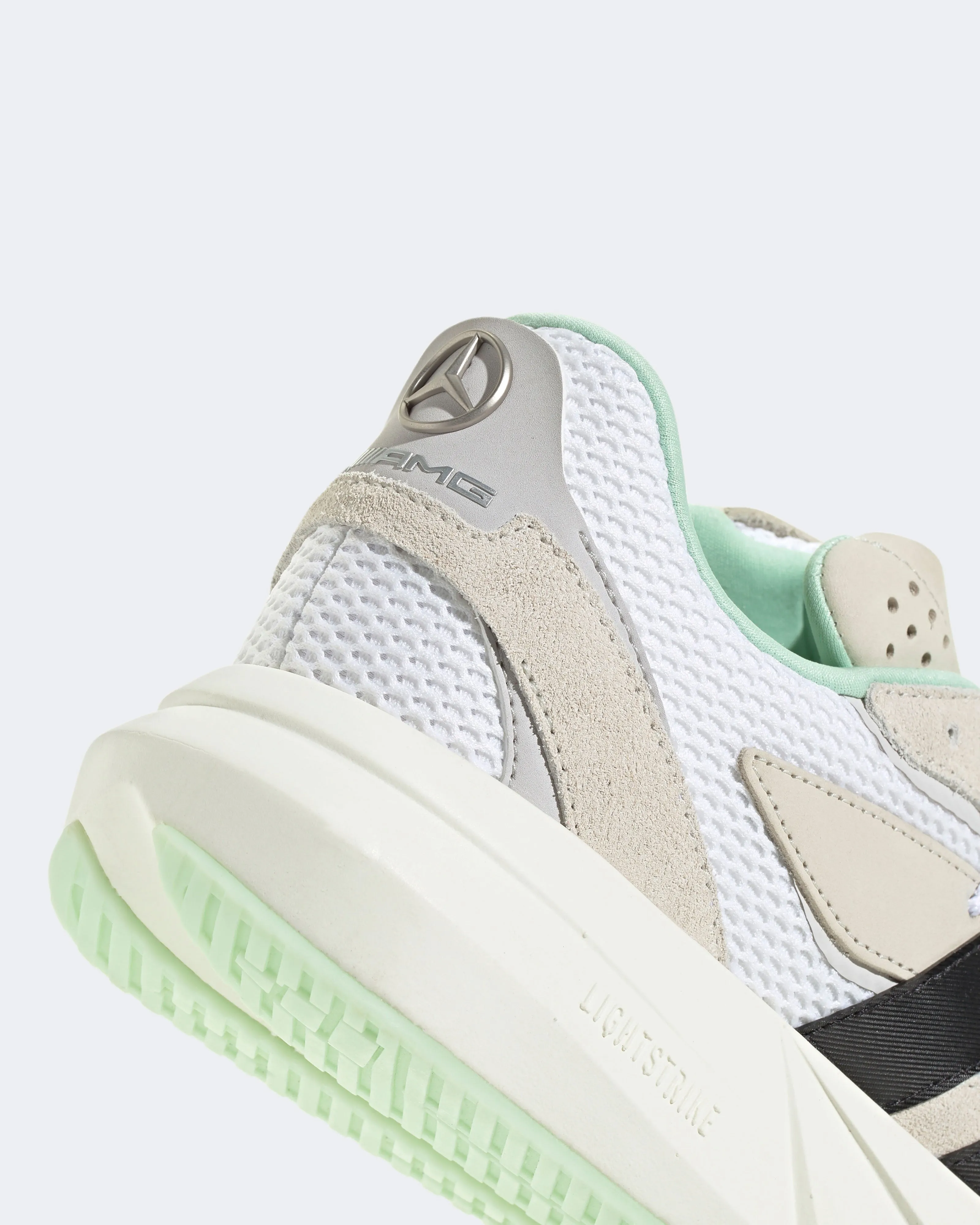 Lightblaze Shoes White