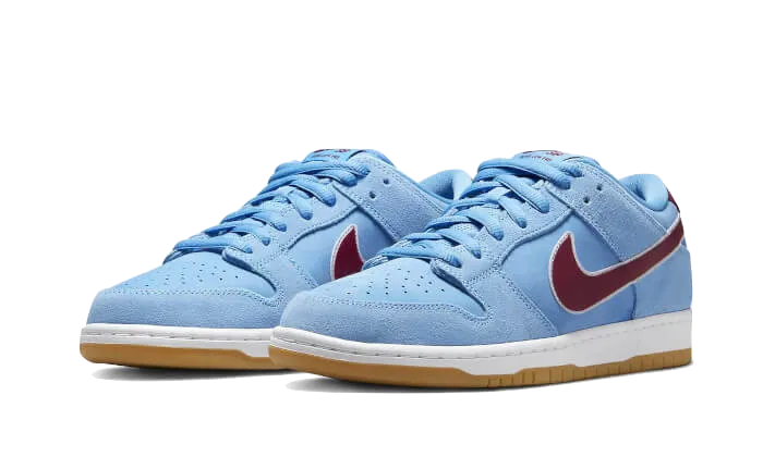 Nike SB Dunk Low Philadelphia Phillies