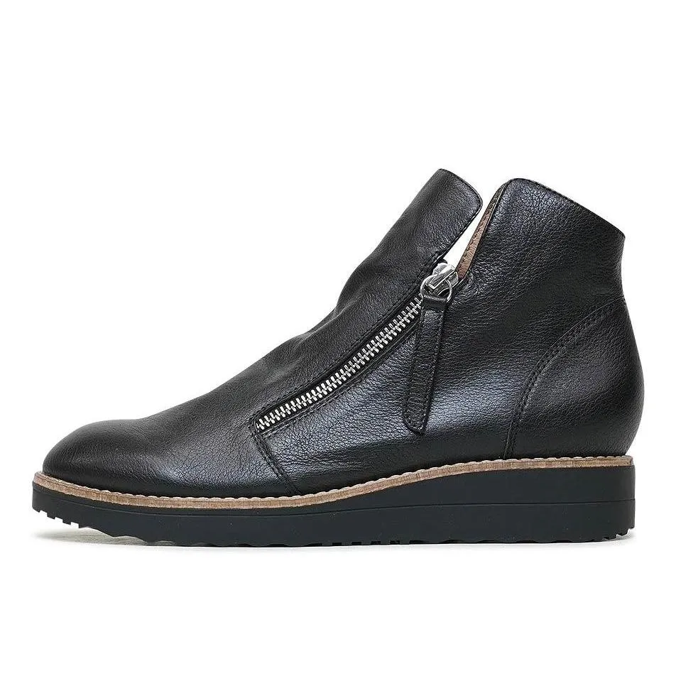 Ohmy Black/ Black Leather Ankle Boots