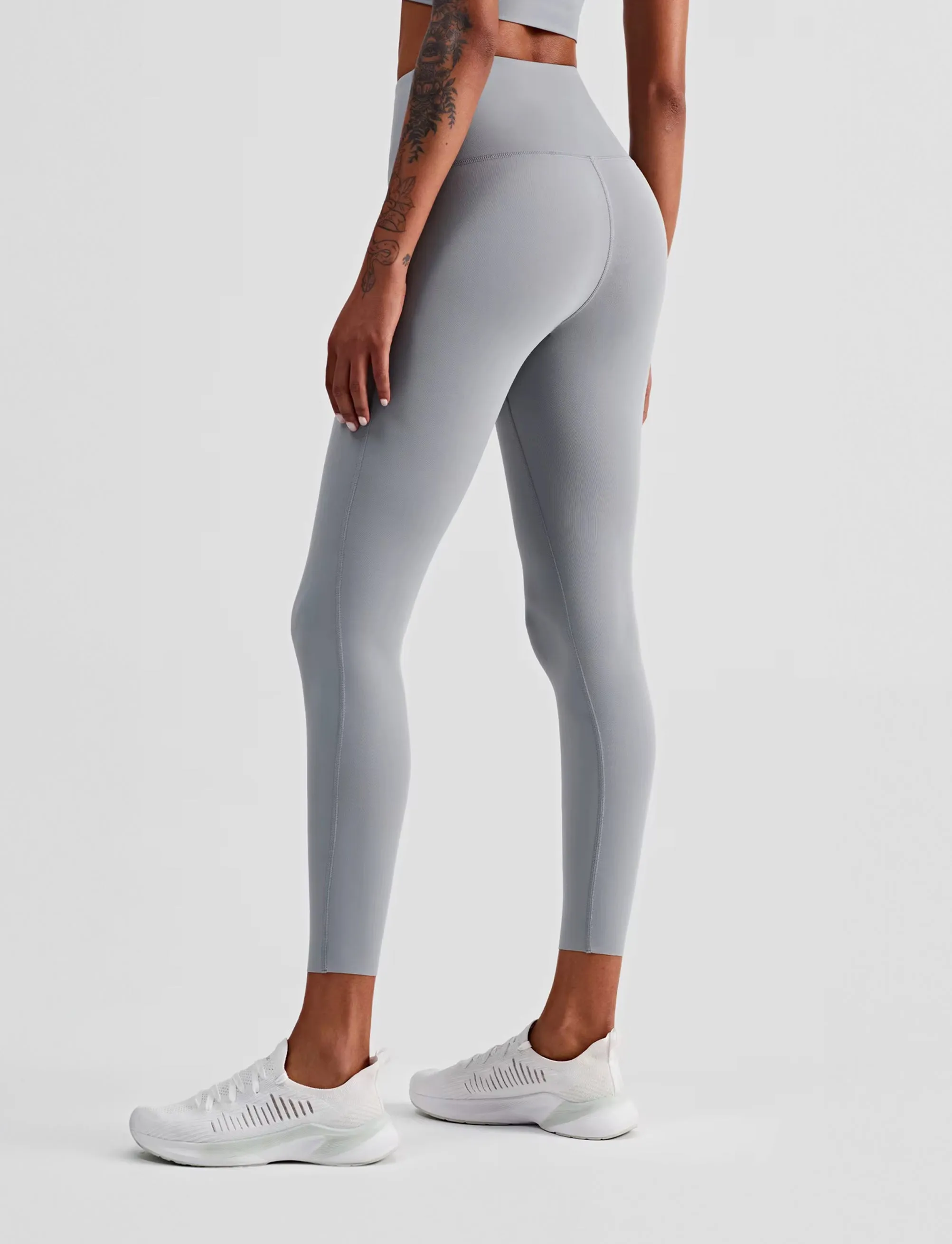 The Arise Seamless Leggings
