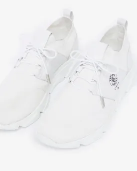 WHITE VENTURE FIT ATHLETIC SNEAKERS
