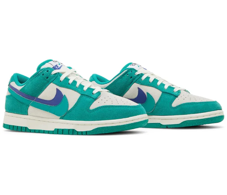 Women's Nike Dunk Low SE (Neptune Green)